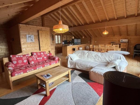 Chalet spacieux avec balcon et cuisine équipée - FR-1-787-112
